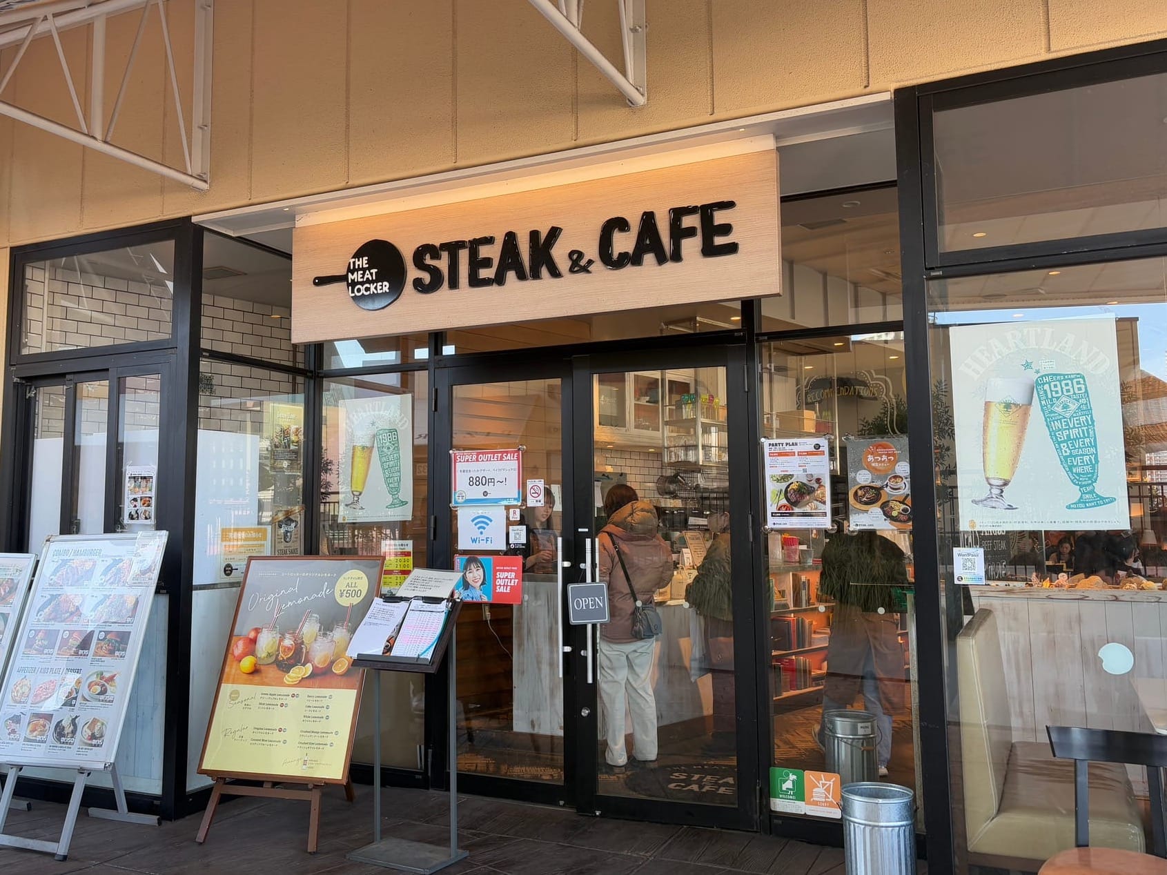 The Meat Locker STEAK & CAFE -Makuhari-